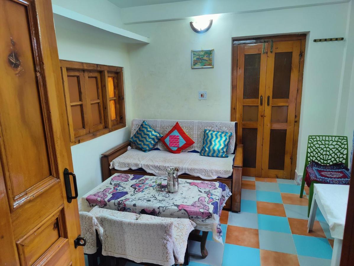 Silk Route Home Stay 칼파 외부 사진